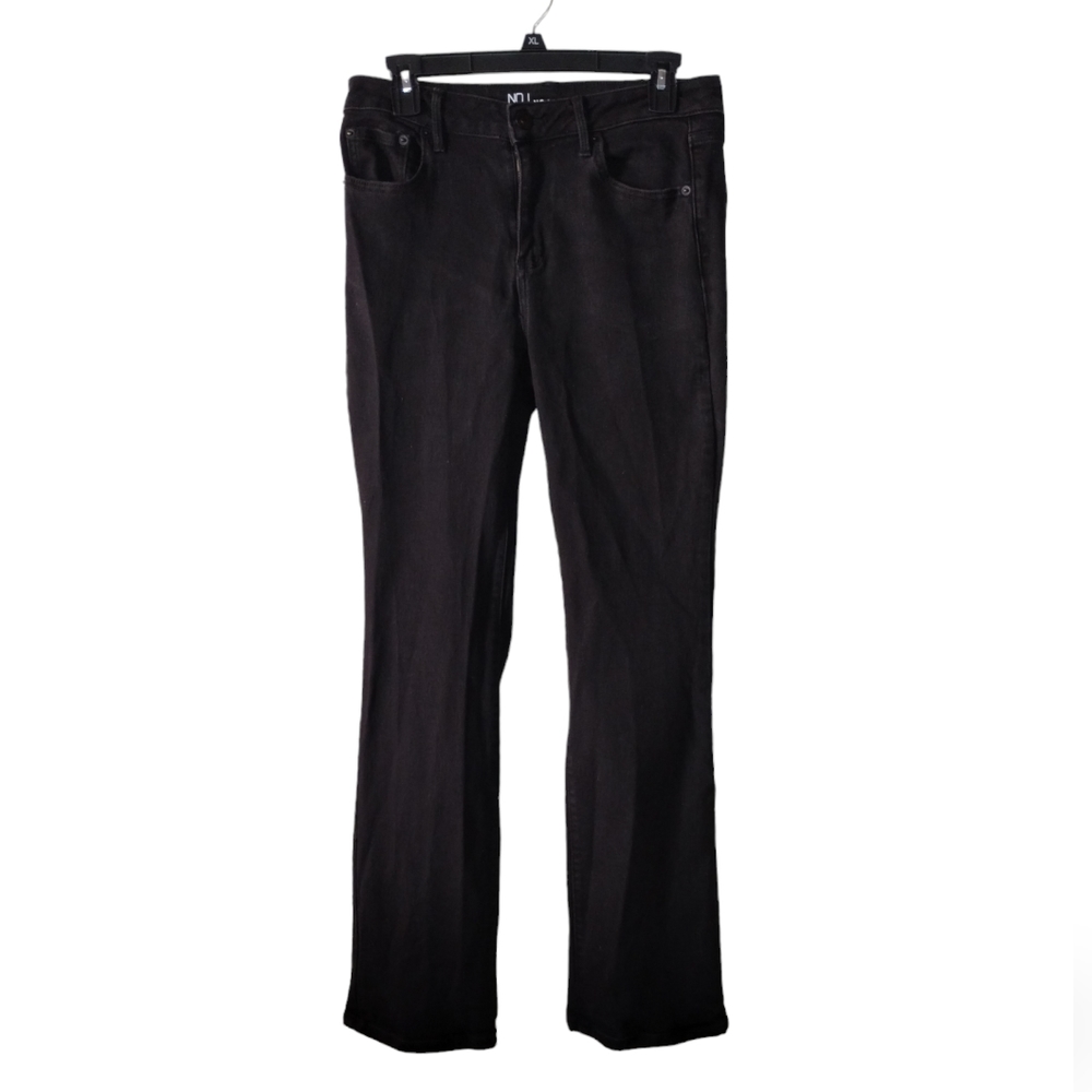 No Boundaries Women's Black Mid-Rise Boot Cut Jeans